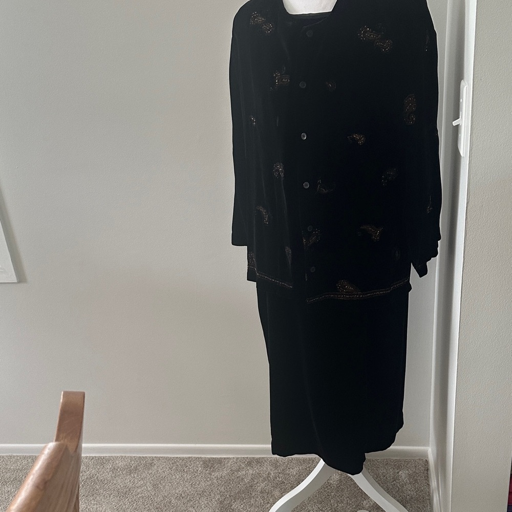 Field Manor velour dress with jacketElegant Black Two-Piece Suit dress size 12
